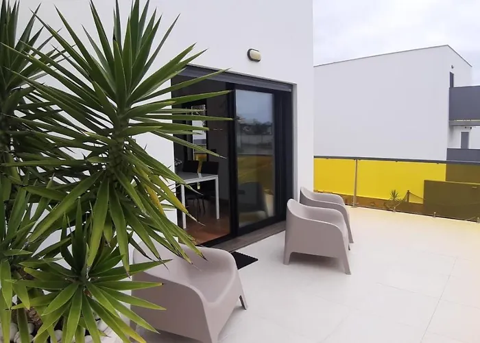 Privatunterkunft Amateur Runners Água de Alto