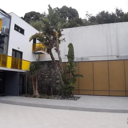 Amateur Runners Homestay *